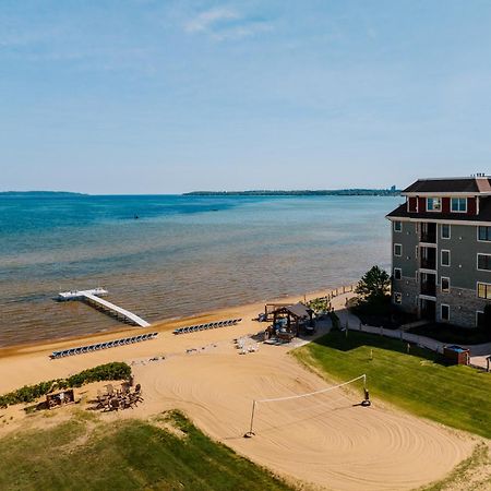 Tamarack Lodge مدينة ترافيرز المظهر الخارجي الصورة